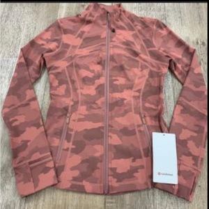 NWT lululemon define jacket